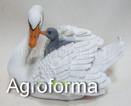 Фигура Лебедь с птенцом на спине АФ